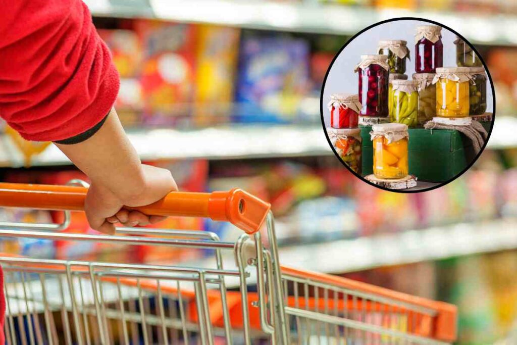 Emergenza supermercati, botulino in 4 conserve