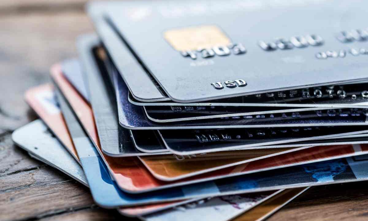 non tenere tutti soldi sulla carta